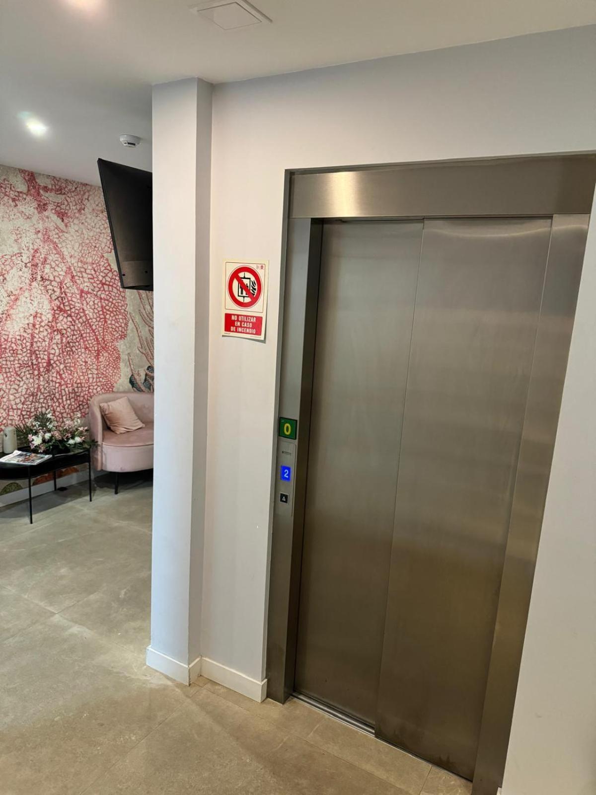 Estrella De Mar - Boutique Aparthotel เบนิดอร์ม ภายนอก รูปภาพ