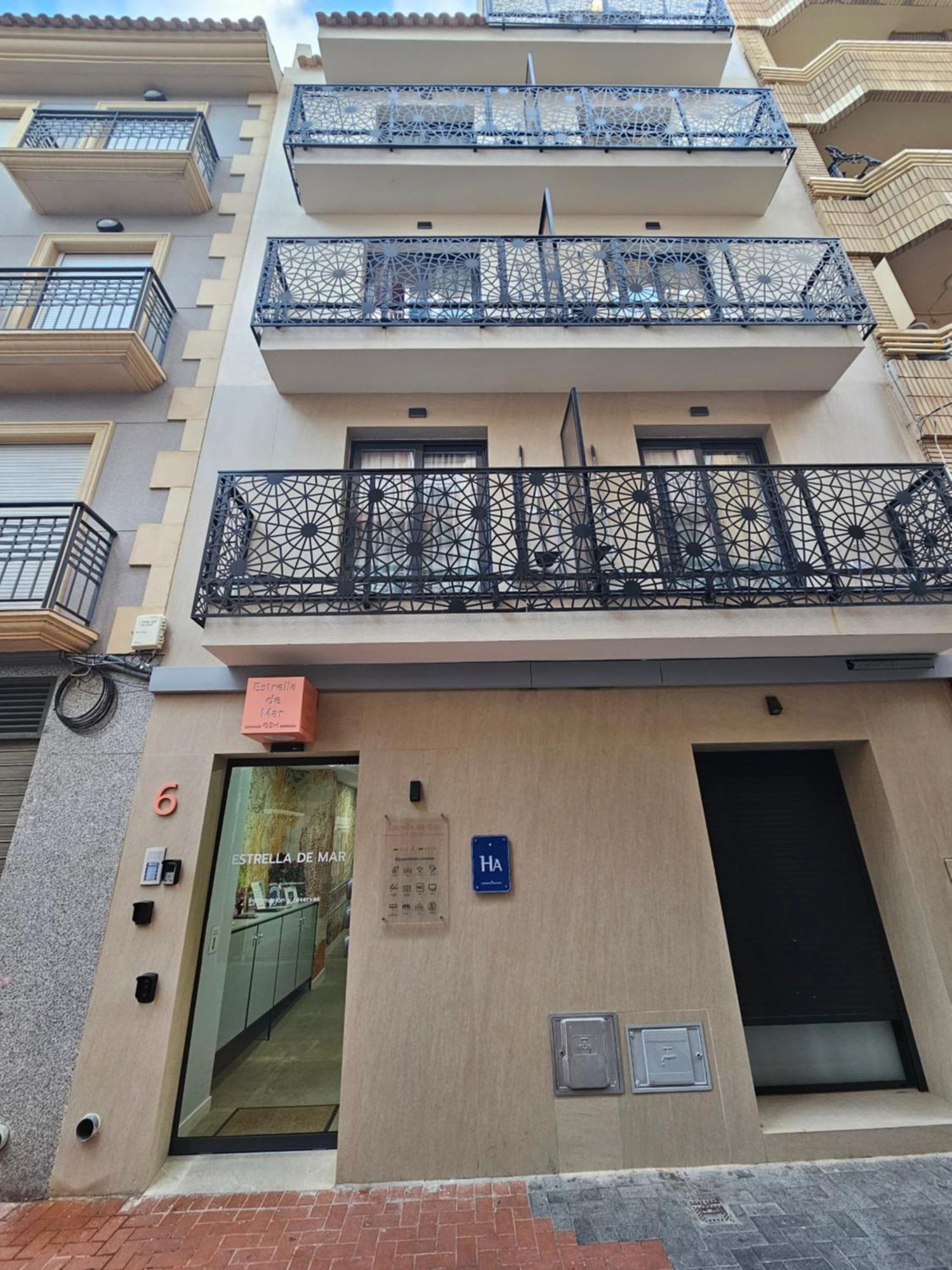 Estrella De Mar - Boutique Aparthotel เบนิดอร์ม ภายนอก รูปภาพ